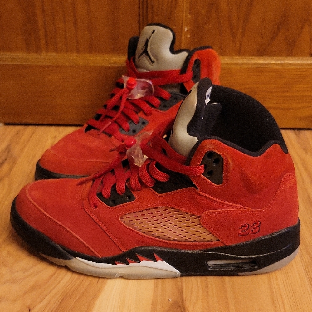 Jordan 5 Retro DMP 'Raging Bull